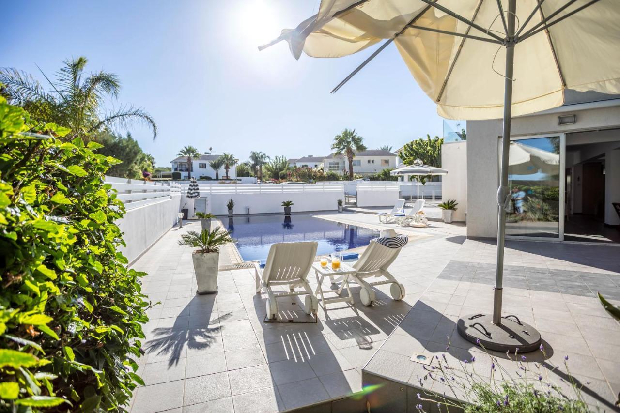 Villa Hibiscus Protaras Exterior photo